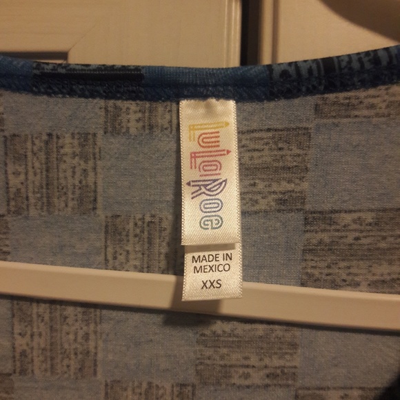 LulaRoe top - Picture 5 of 5